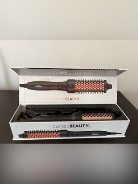 1.5" Heated Styling Brush in Rose Gold/Black